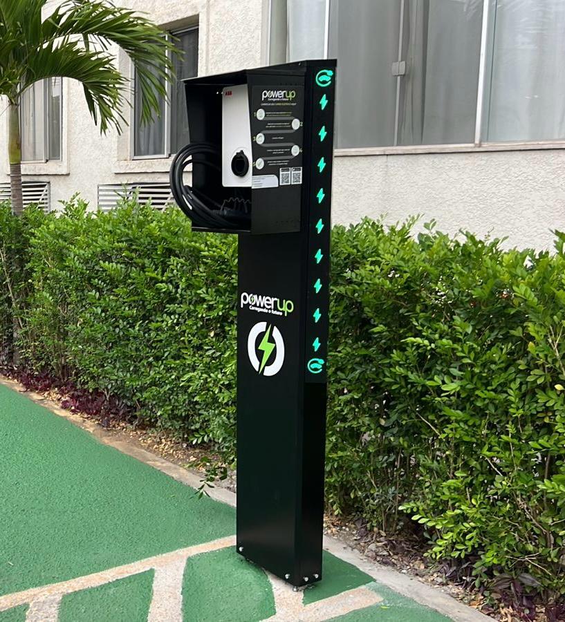 Carregador PowerUp Instalado - BYD Dolphin